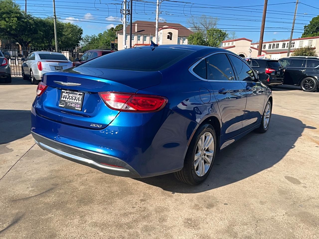 2016 Chrysler 200 VIN 1C3CCCABXGN172625 photo 4