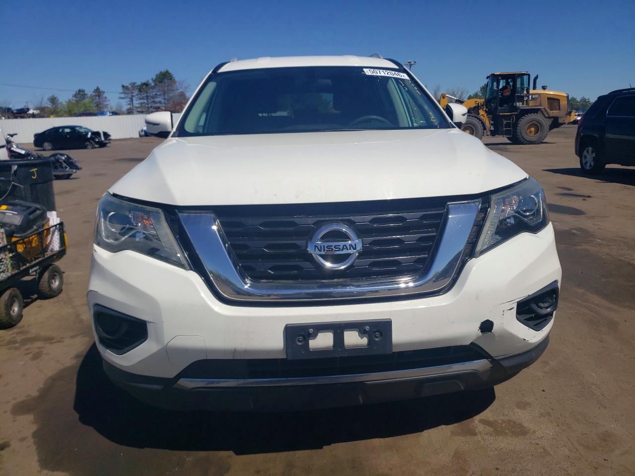 2017 NISS Pathfinder VIN 5N1DR2MM4HC682886 photo 5