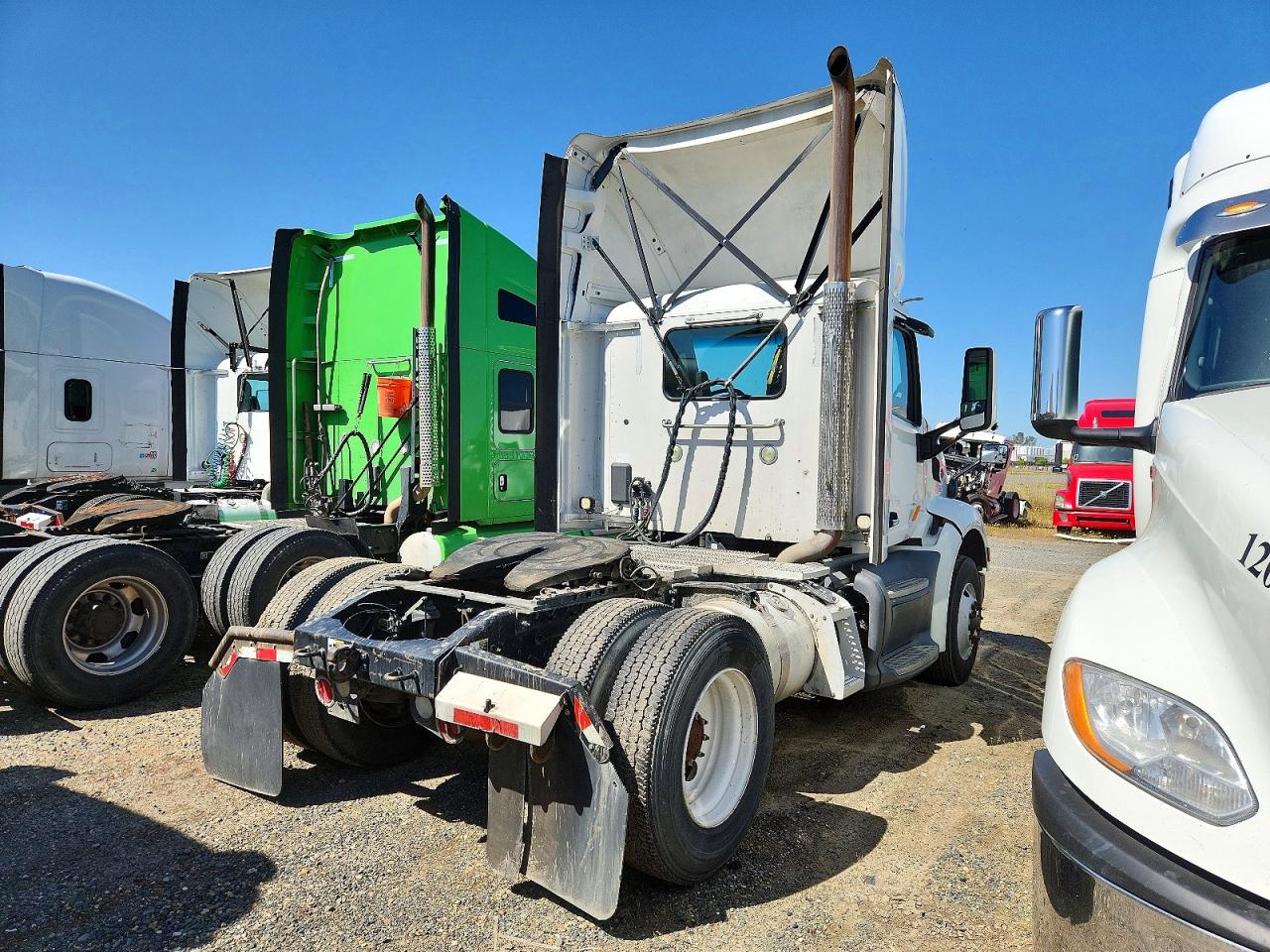 2017 PETERBILT All other VIN 1XPBA48X8HD428786 photo 4