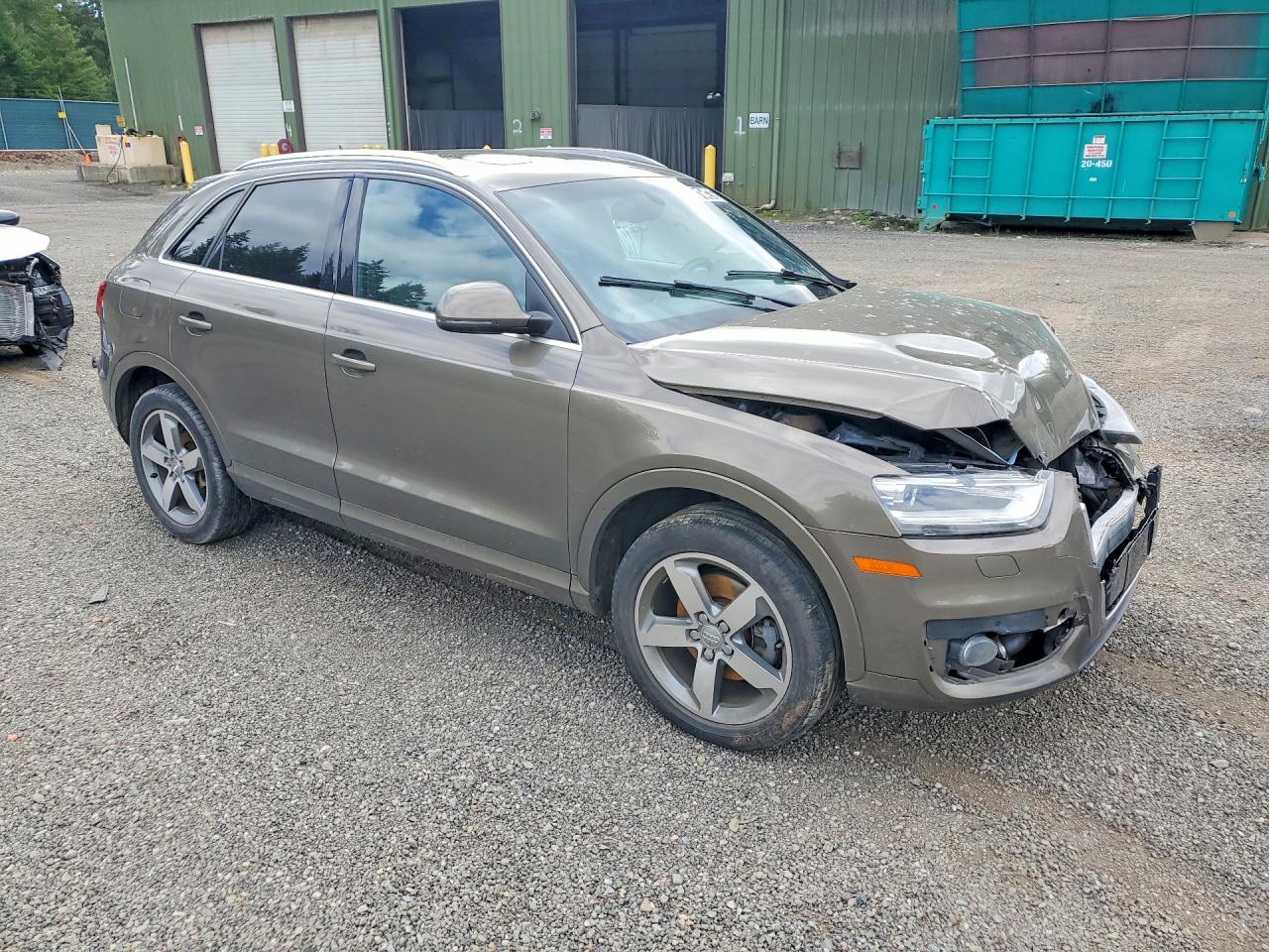 2015 Audi Q3 VIN WA1GFCFS1FR007898 photo 4