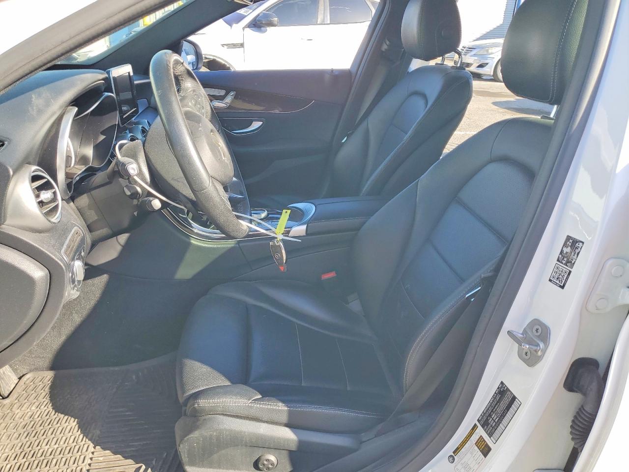 2018 MERCEDES-BENZ C class VIN 55SWF4HB9JU261649 photo 7