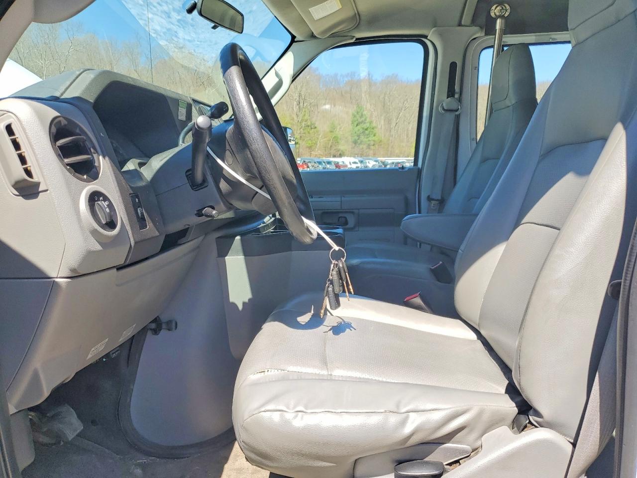 2013 Ford Econoline VIN 1FTSS3EL3DDA30227 photo 7