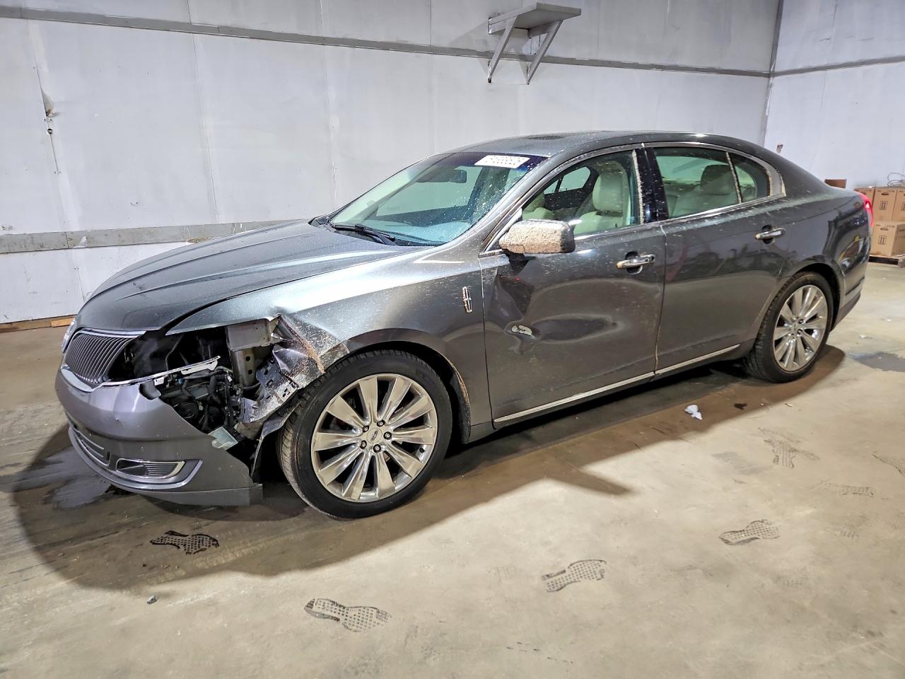2016 Lincoln Mks VIN 1LNHL9FT2GG602377 photo 1