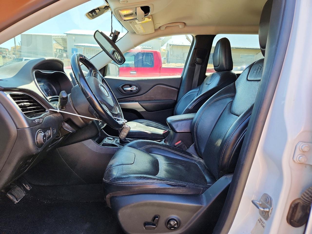 2020 Jeep Cherokee VIN 1C4PJLDB4LD538402 photo 7