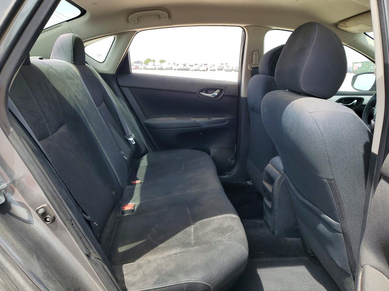 2016 NISS Sentra VIN 3N1AB7AP3GY333962 photo 10