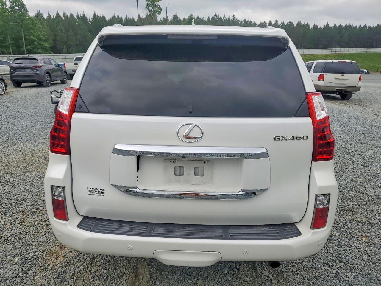 2011 Lexus Gx VIN JTJBM7FX7B5032957 photo 6