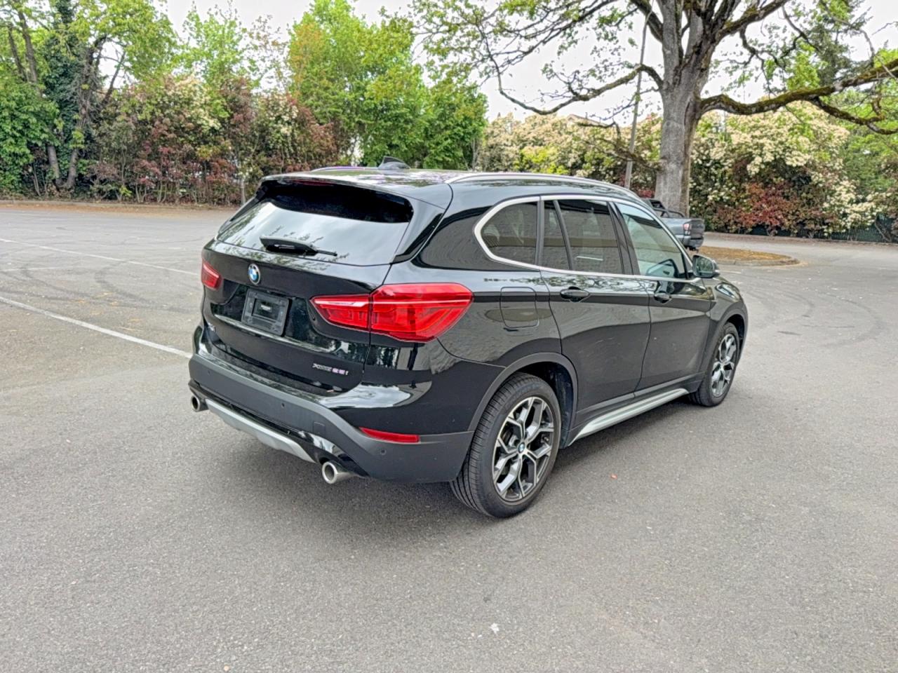 2020 BMW X1 VIN WBXJG9C08L5R31713 photo 4