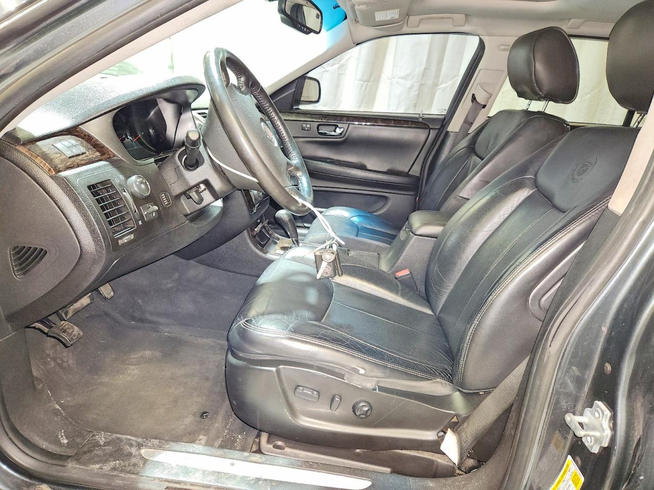 2010 Cadillac Dts VIN 1G6KD5EY2AU132831 photo 7