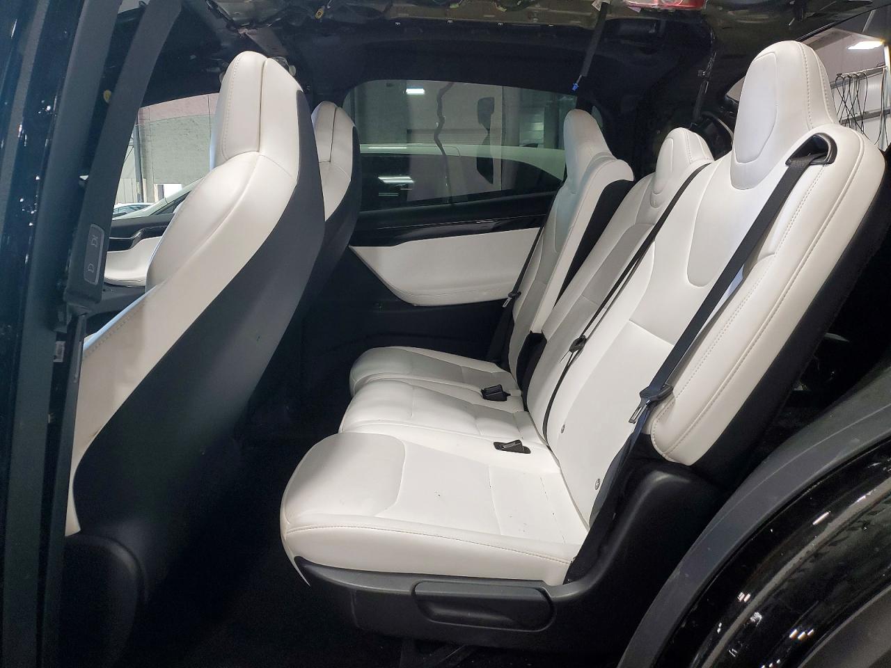 2018 Tesla Model x VIN 5YJXCDE25JF110956 photo 11