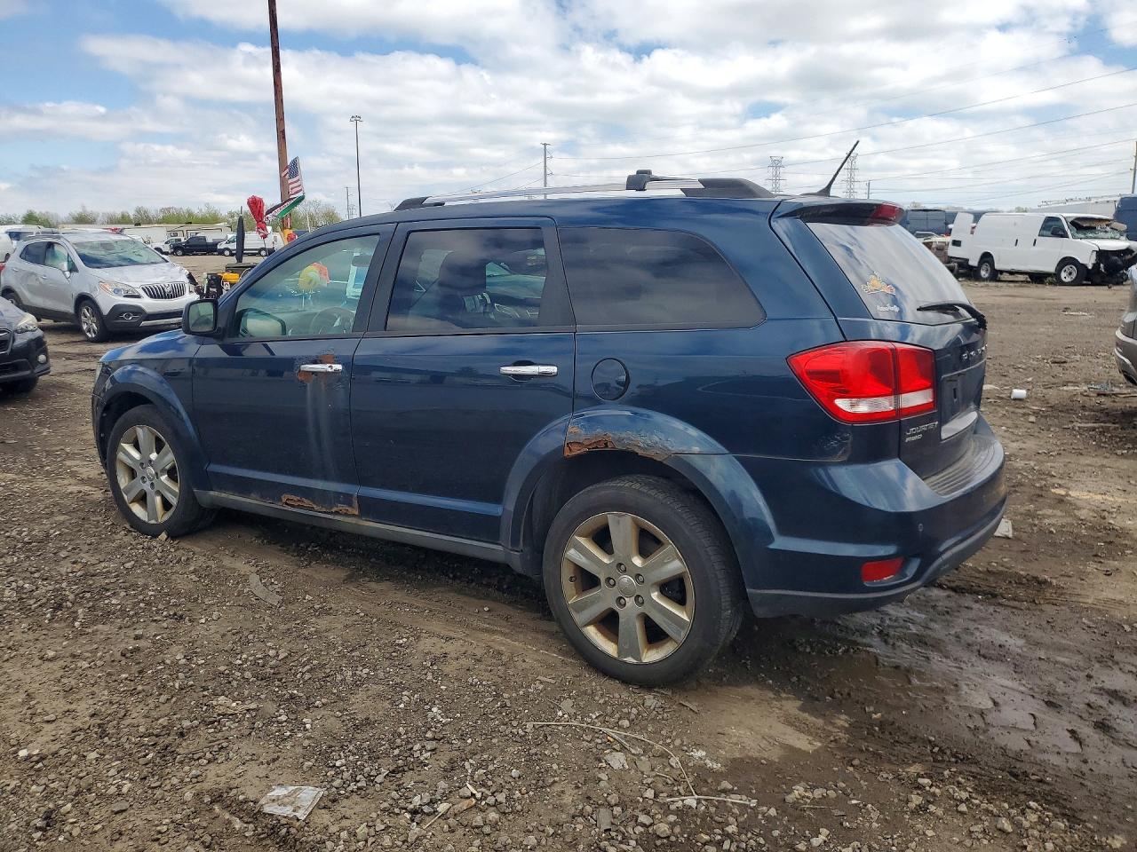2013 Dodge Journey VIN 3C4PDDFG1DT597408 photo 2