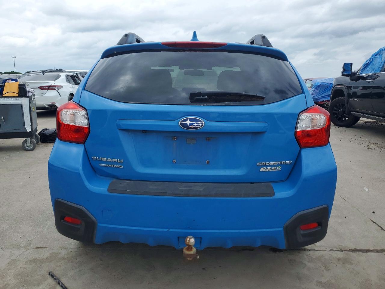 2016 Subaru Crosstrek VIN JF2GPADC1G8321885 photo 6