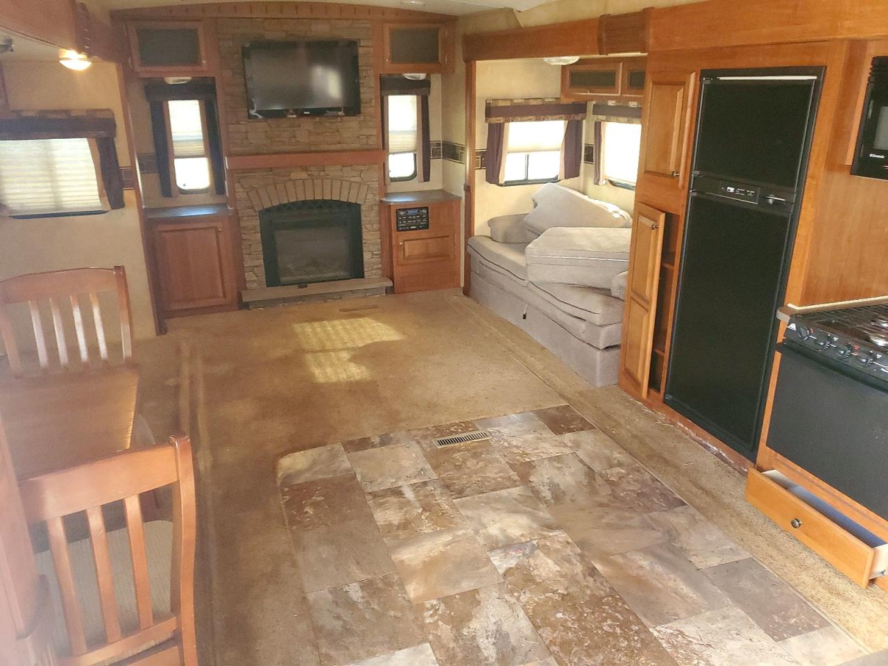 2012 JAYCO Eagle 350f VIN 1UJBJ0BS3C1DS0063 photo 6