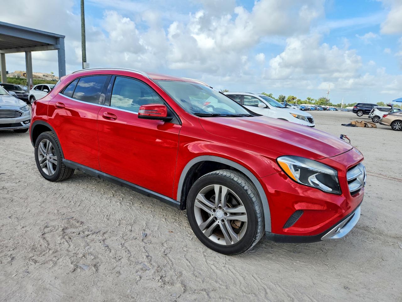 2015 Mercedes Gla-class VIN WDCTG4EB4FJ167078 photo 4