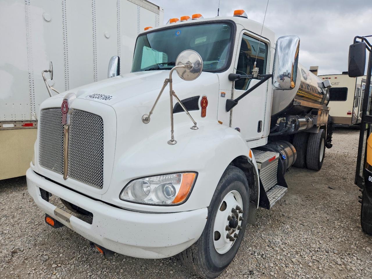 2020 KENWORTH All other VIN 2NKHHM7X4LM379189 photo 2