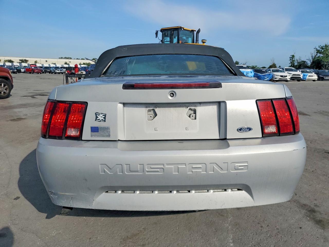 2000 Ford Mustang VIN 1FAFP4448YF145960 photo 6