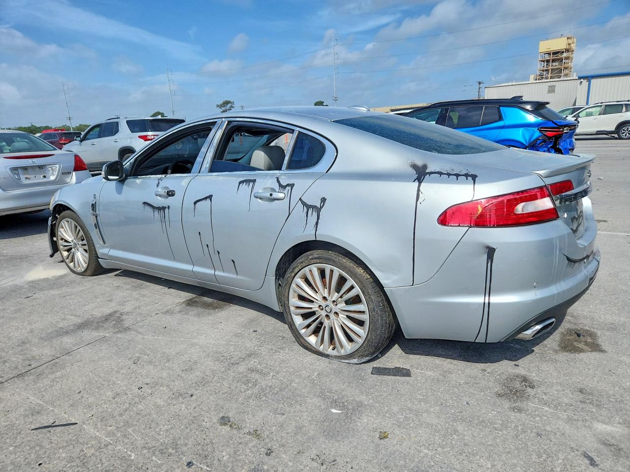 2009 Jaguar Xf VIN SAJWA06B19HR42865 photo 2