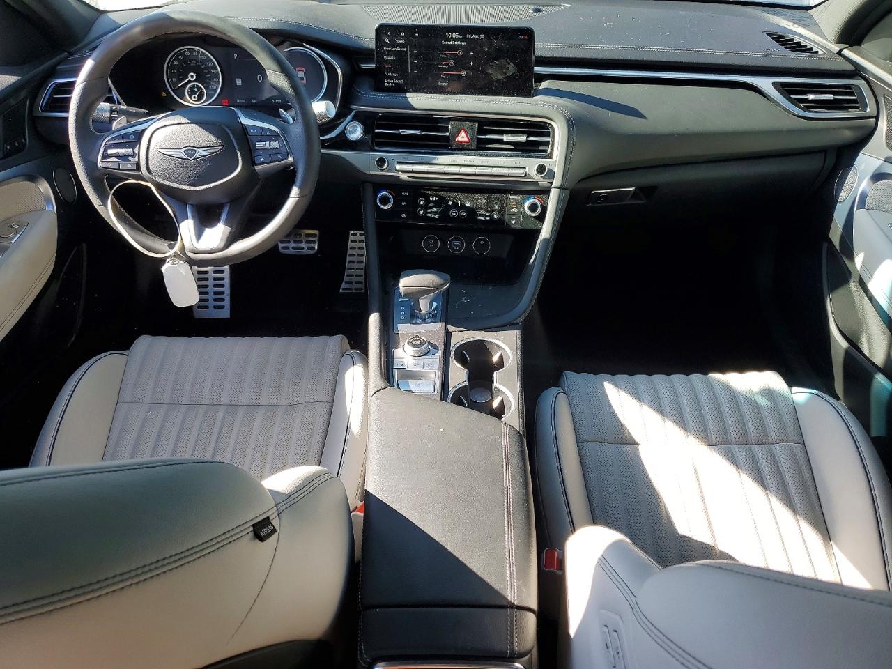 2025 Genesis G70 VIN KMTG34SC8SU147409 photo 8