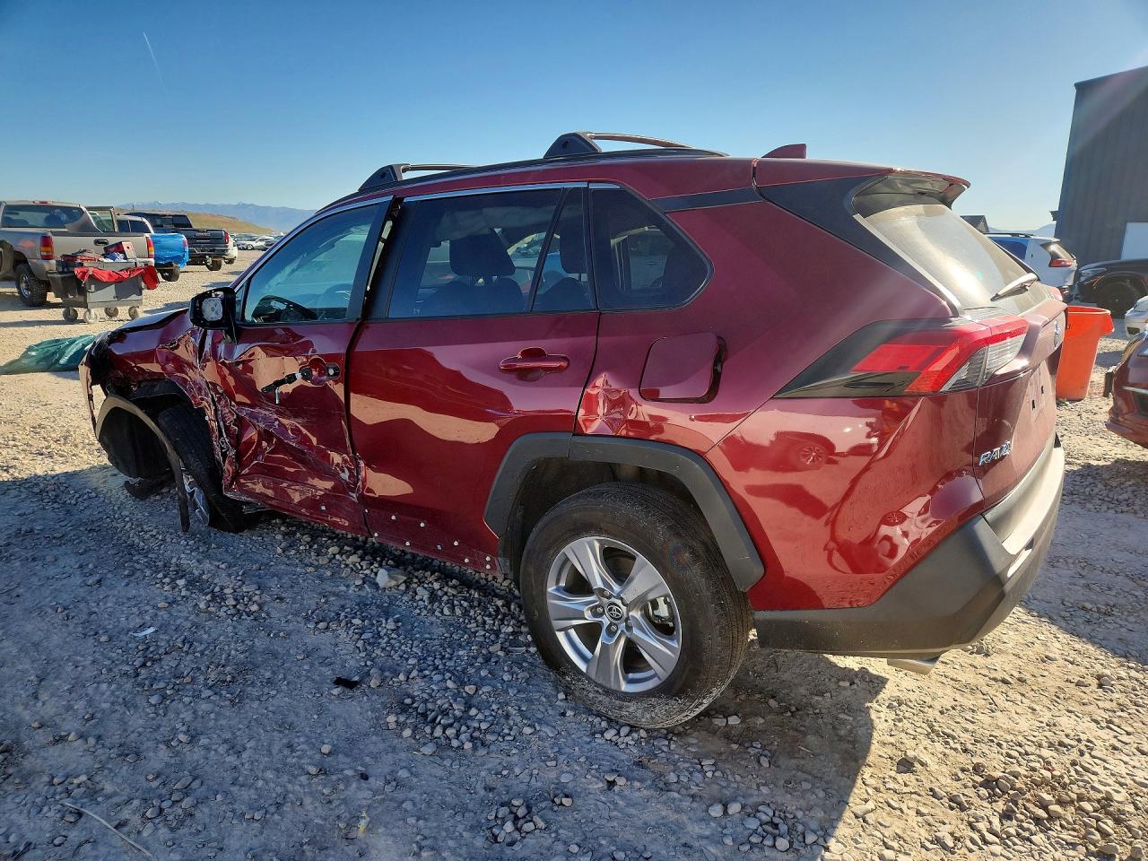 2023 TOYOTA Rav4 VIN 2T3P1RFV1PW354022 photo 2