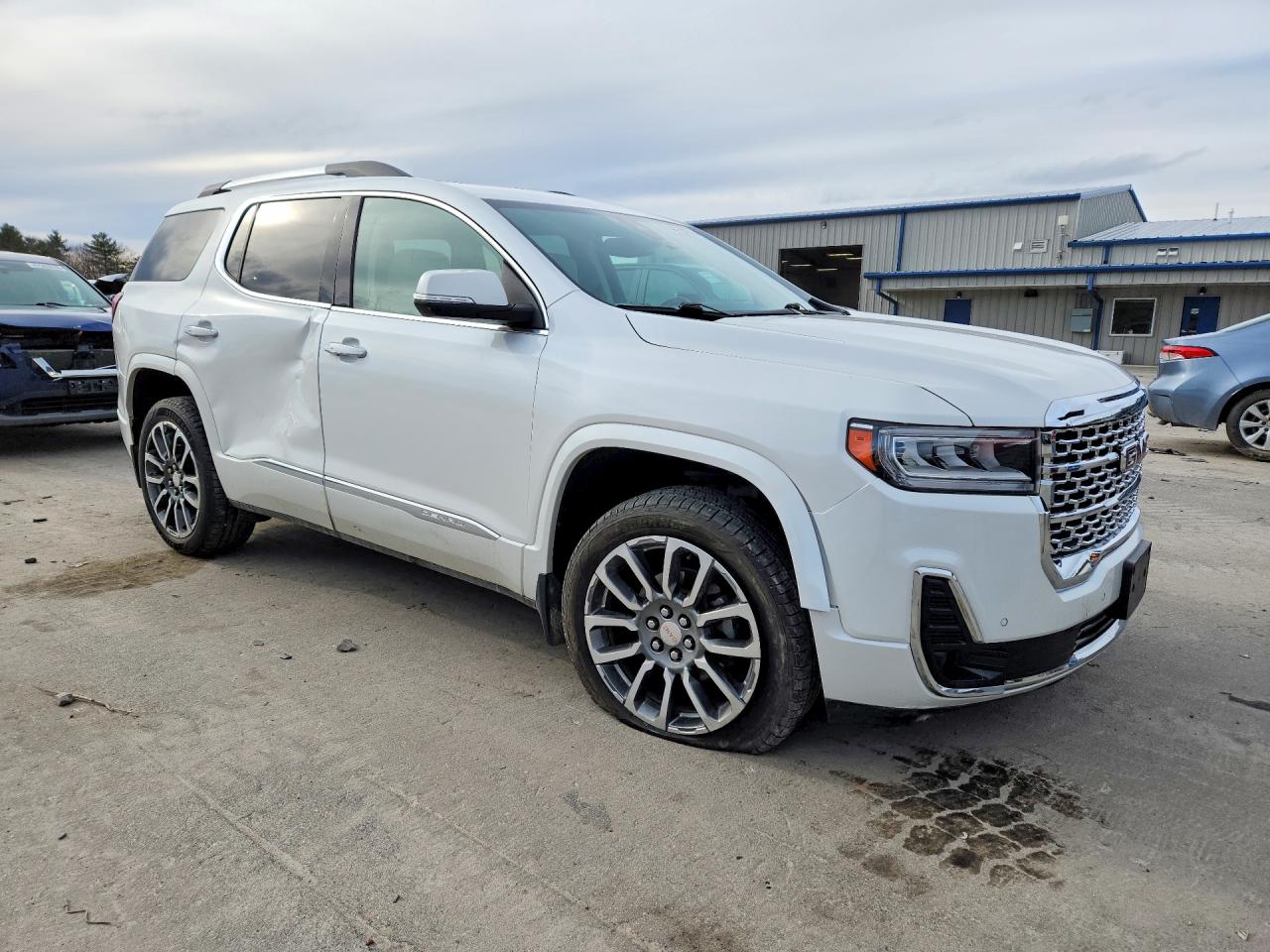 2020 GMC Acadia den VIN 1GKKNXLS7LZ181859 photo 4