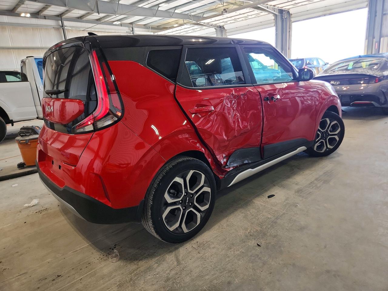 2025 Kia Soul VIN KNDJ33AU5S7273511 photo 3