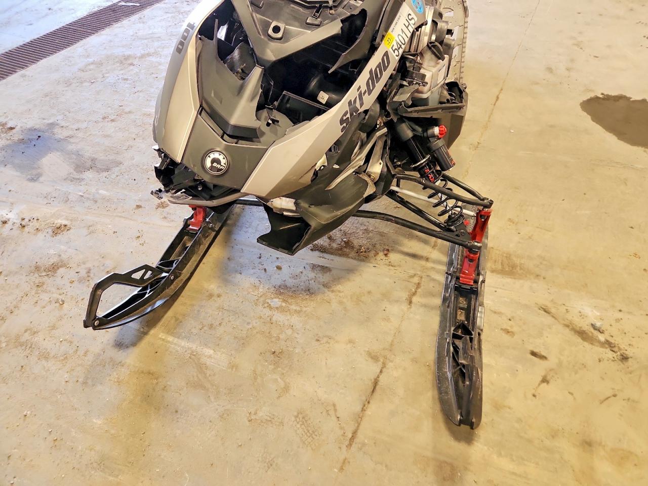 2023 SKI Mxz800 VIN 2BPSMVPE7PV000094 photo 9
