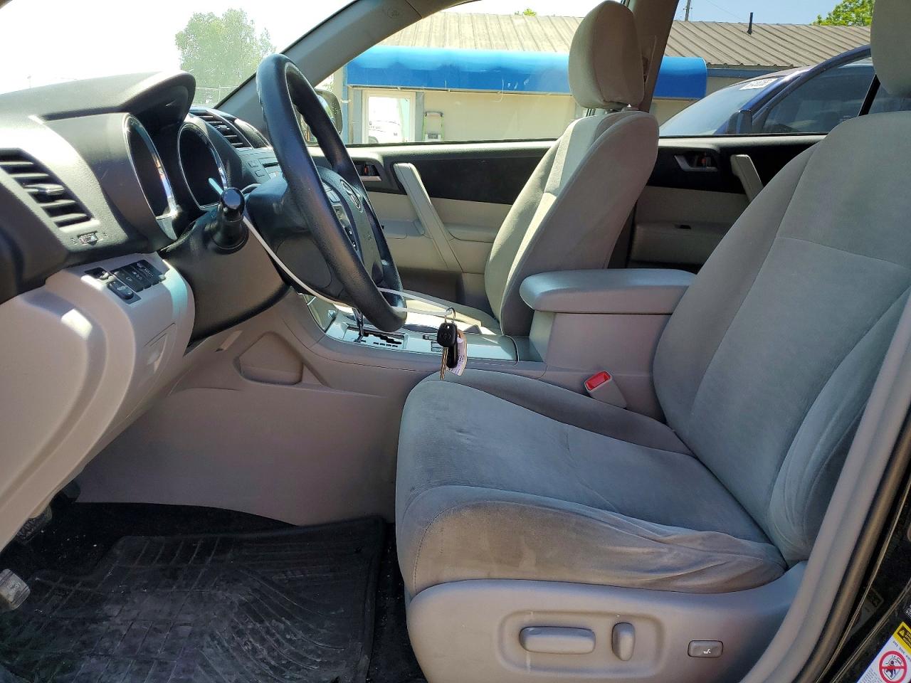 2012 Toyota Highlander VIN JTEBC3EH8C2010568 photo 7