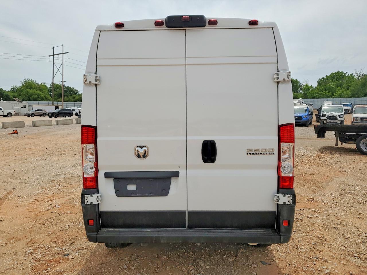 2025 Ram Promaster VIN 3C6LRVCGXSE511998 photo 6
