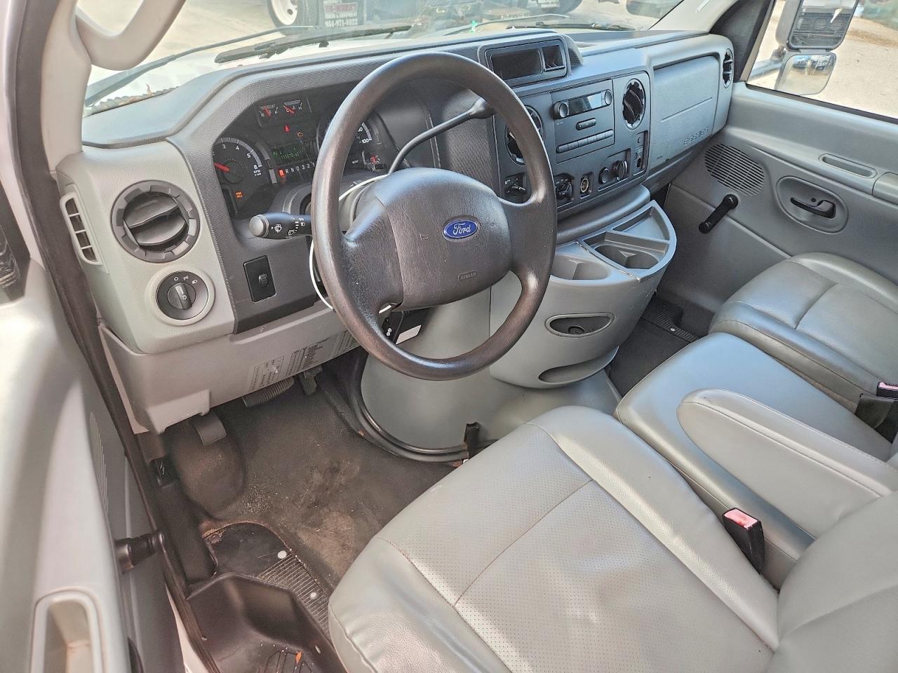 2011 Ford Econoline VIN 1FDXE4FS8BDA96693 photo 8