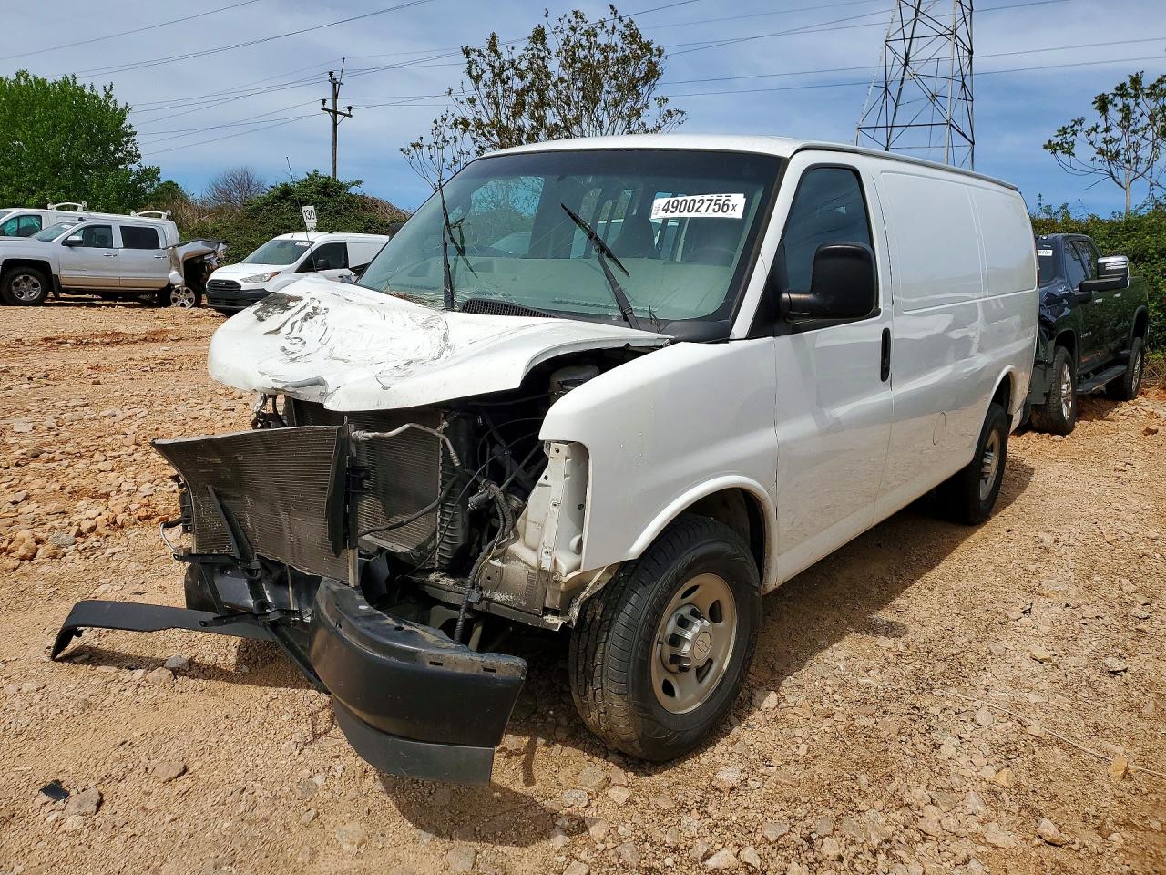 2017 CHEV Express VIN 1GCWGAFF5H1346431 photo 1