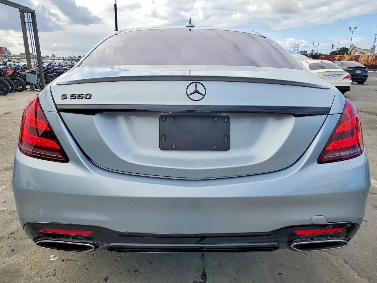2020 Mercedes-Benz S class VIN W1KUG8DB0LA553680 photo 6