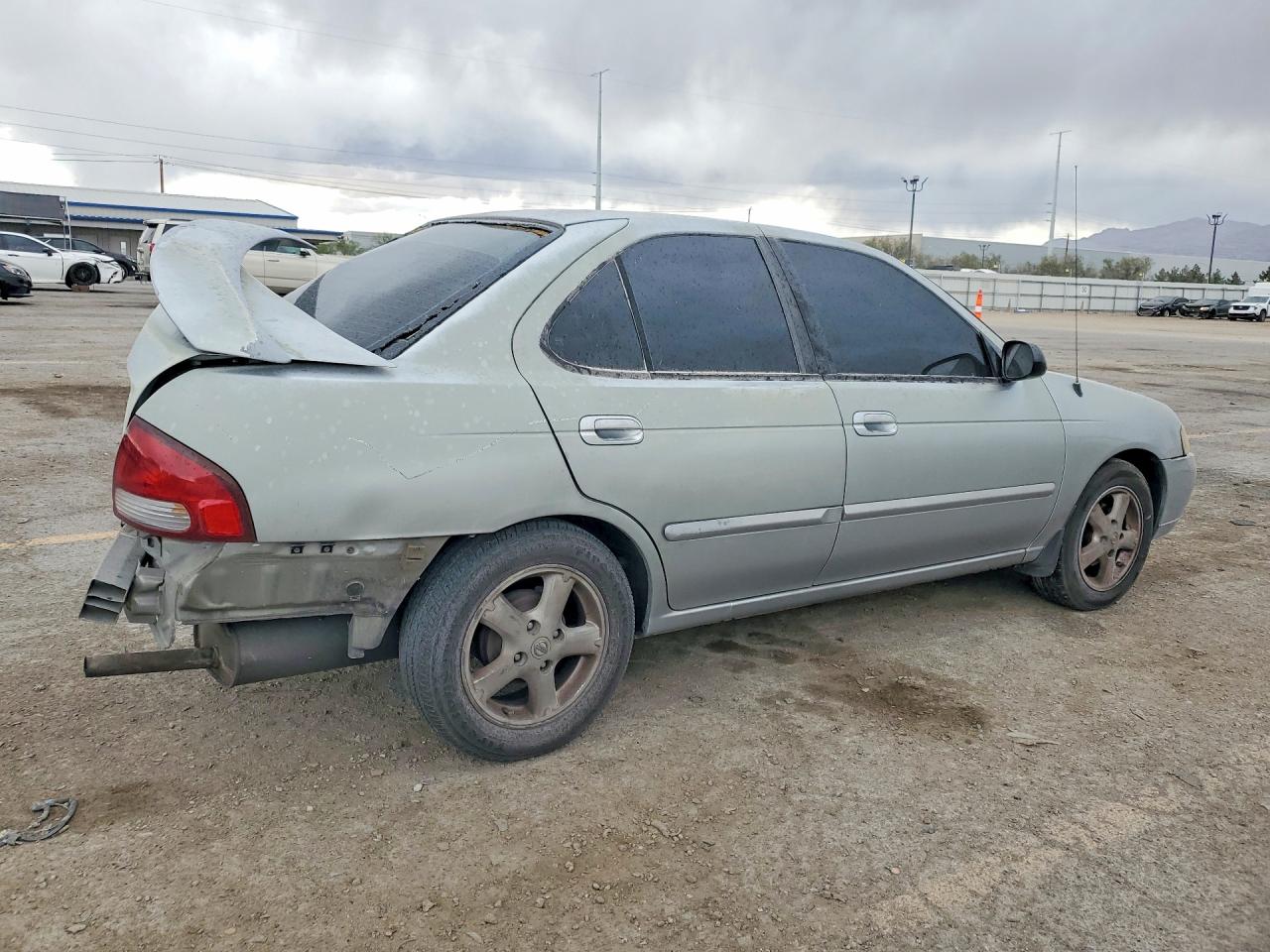 2002 Nissan Sentra VIN 3N1CB51A82L556285 photo 3