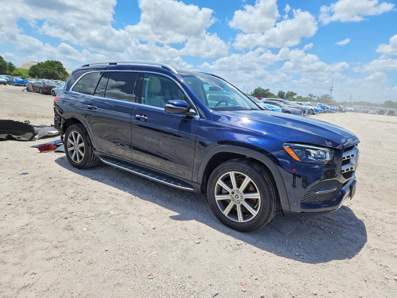 2021 Mercedes-Benz Gls-class VIN 4JGFF5KE6MA443487 photo 4
