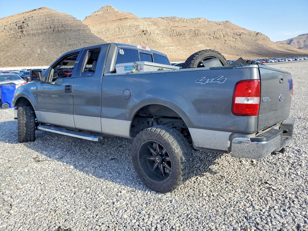 2004 FORD F150 VIN 1FTPX14574NC05281 photo 2