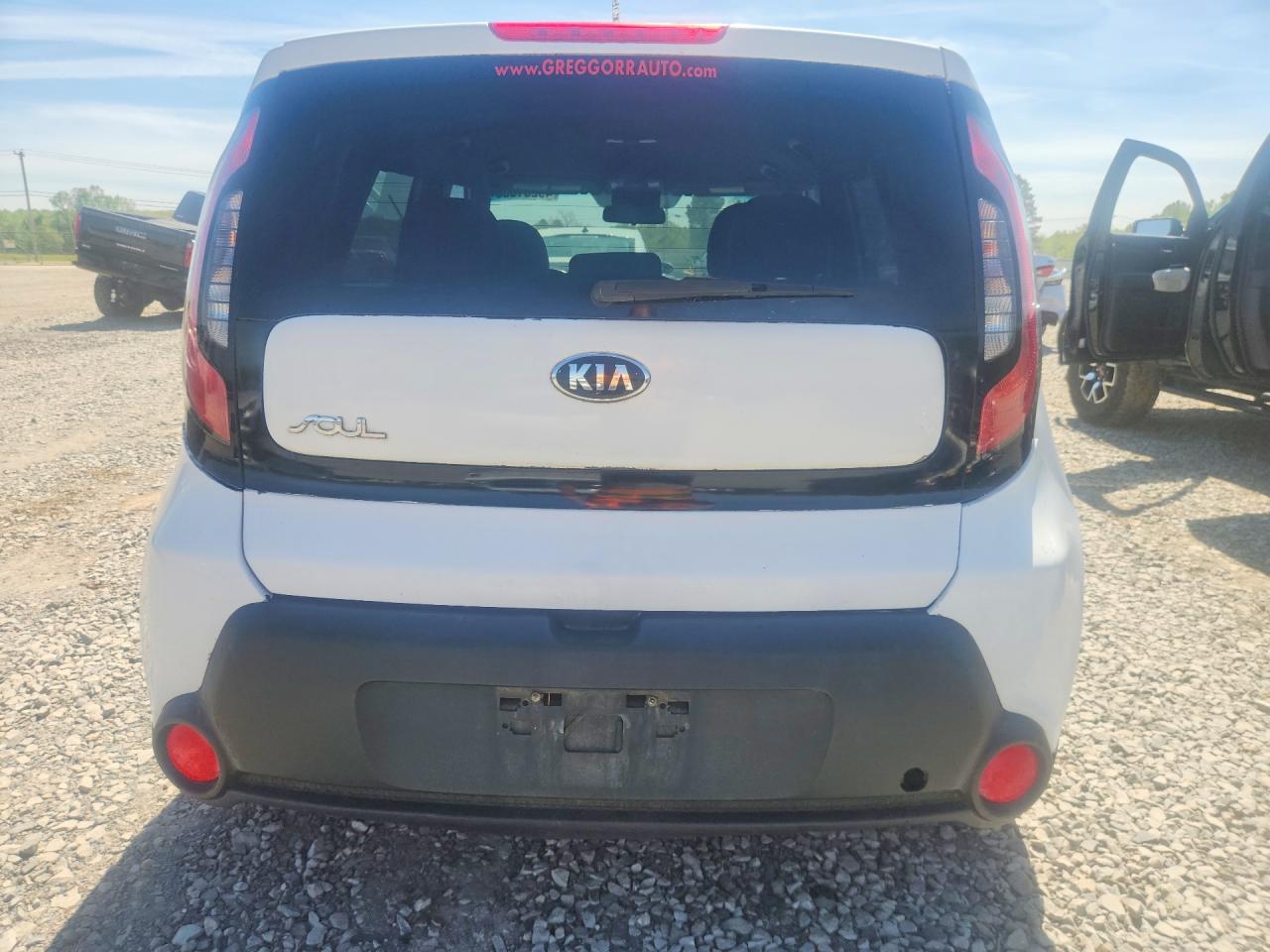 2015 KIA Soul base VIN KNDJN2A24F7226818 photo 6