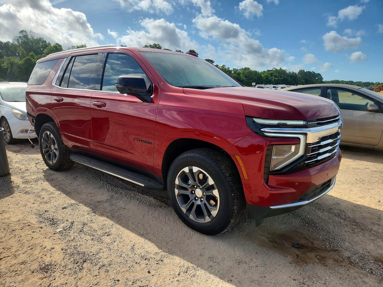 2026 Chevrolet Tahoe VIN 1GNS5NKD6TR128905 photo 4
