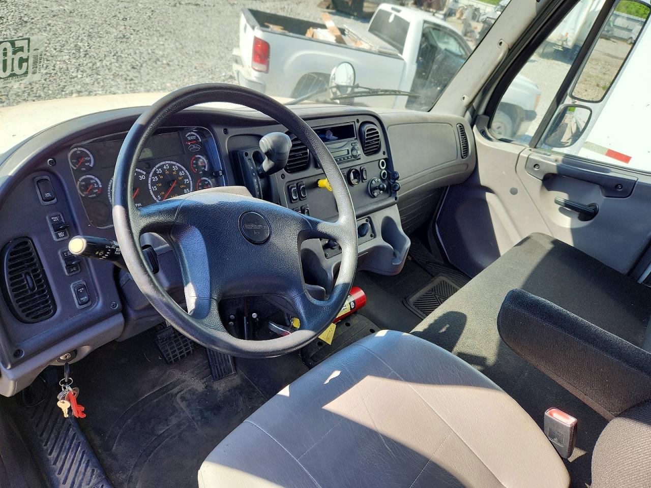 2015 FREIGHTLINER All other VIN 1FVACXDT2FHGF0244 photo 8