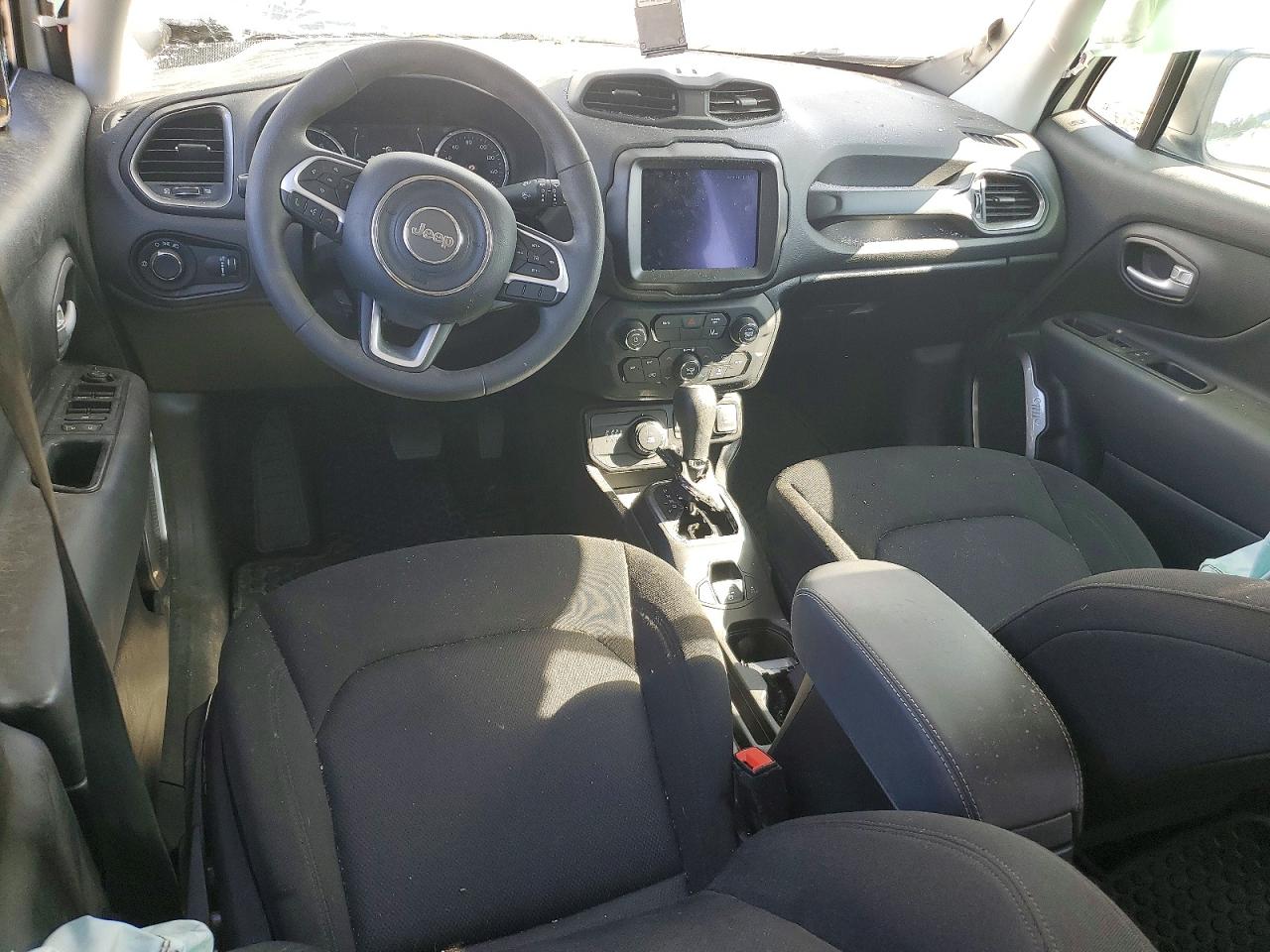 2023 Jeep Renegade VIN ZACNJDB13PPP19101 photo 8