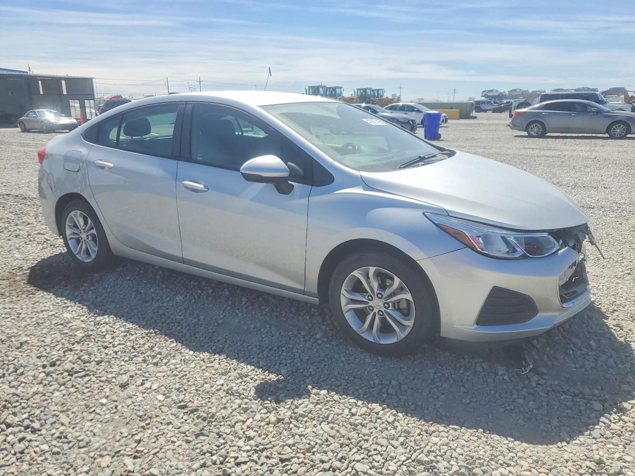 2019 CHEV Cruze VIN 1G1BC5SM2K7130538 photo 4