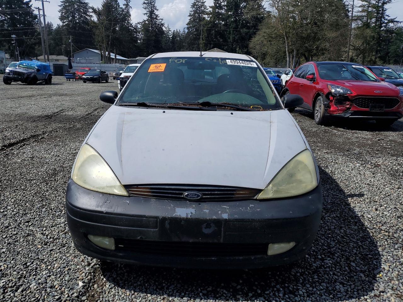 2002 FORD Focus VIN 3FAFP37372R139932 photo 5