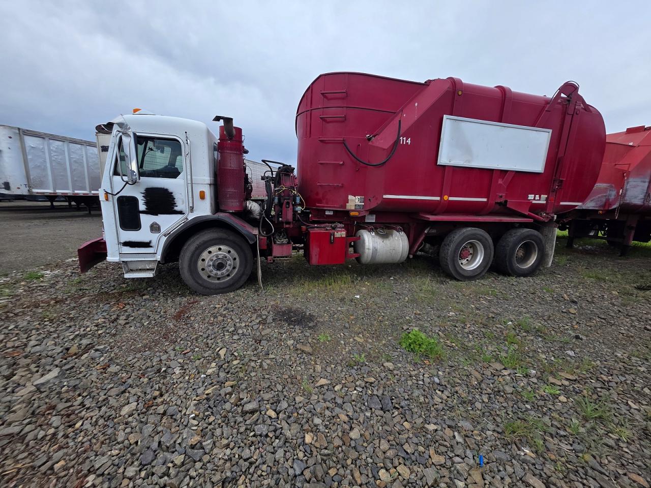 2006 PETERBILT All models VIN 1NPZL00X96D716451 photo 8