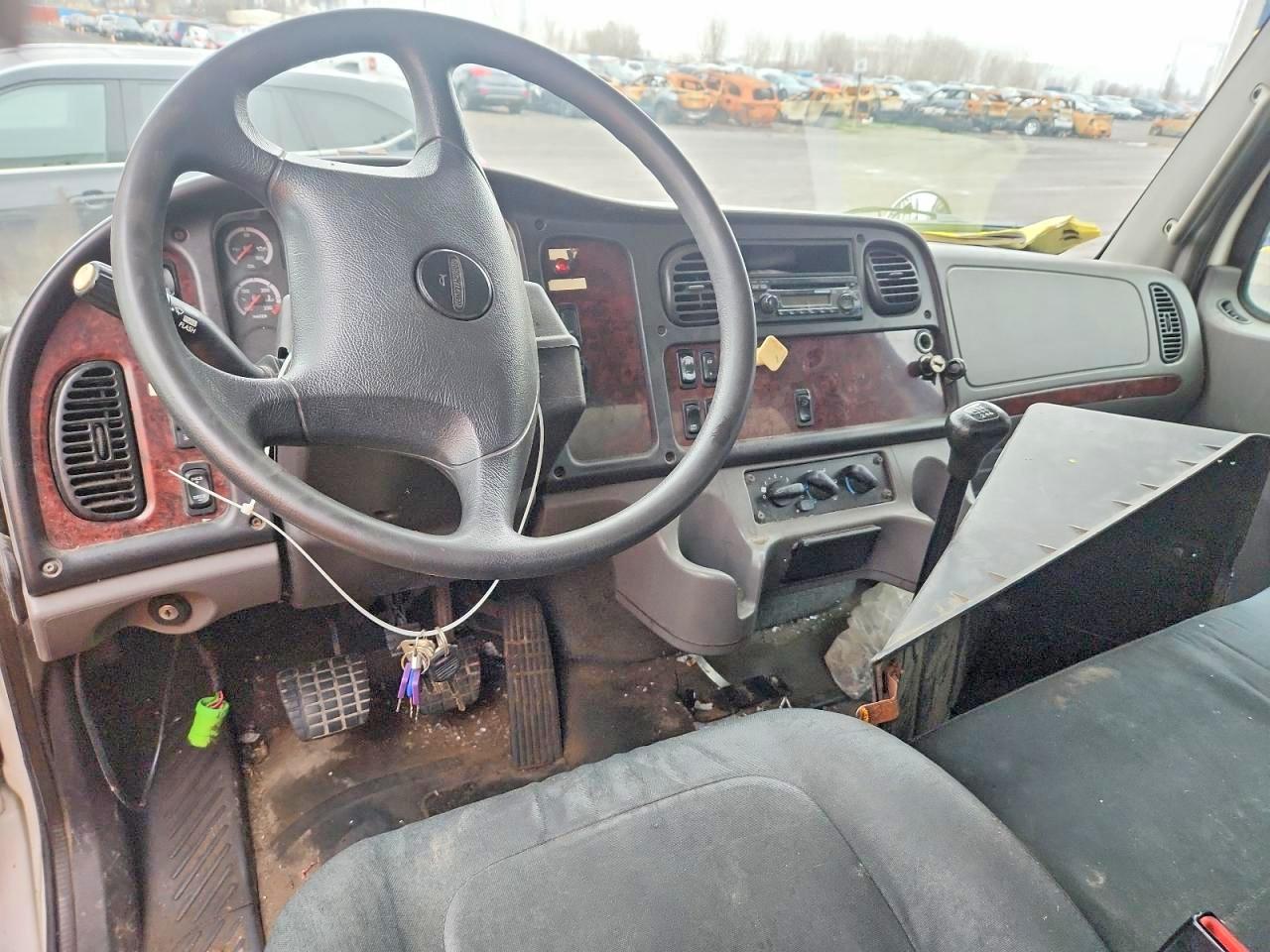 2012 FREIGHTLINER All other VIN 1FVACXDT2CHBR7257 photo 6
