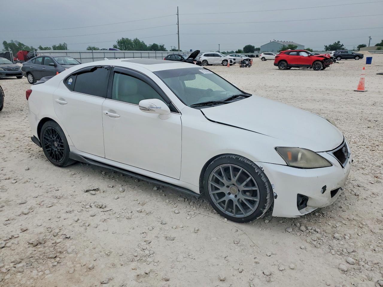 2011 LEXUS Is VIN JTHBF5C24B5135083 photo 4