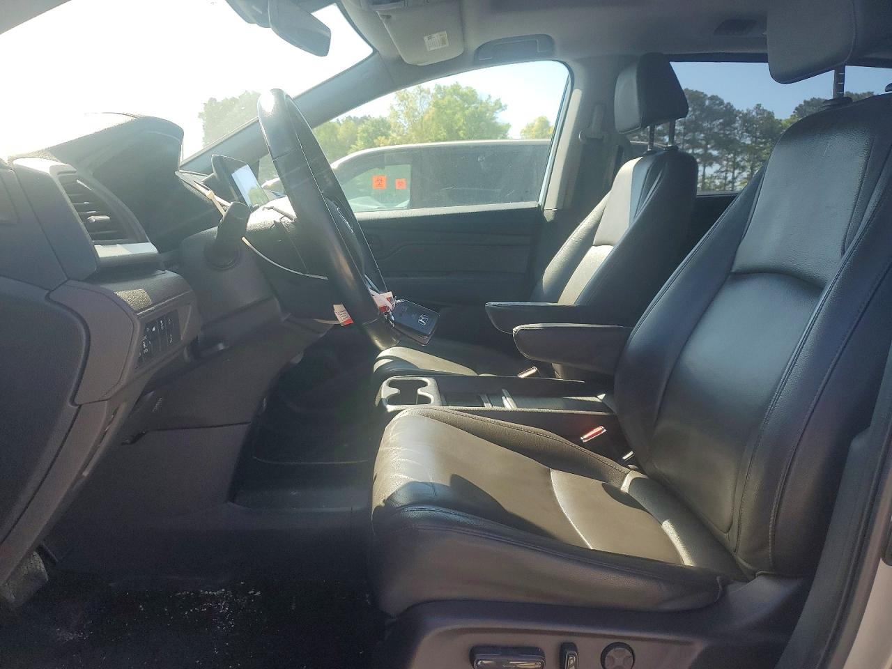 2019 Honda All models VIN 5FNRL6H73KB026745 photo 7