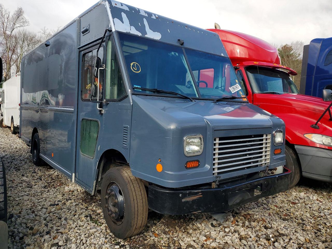 2021 FREIGHTLINER All other VIN 4UZAC2EA5MCMN0011 photo 4