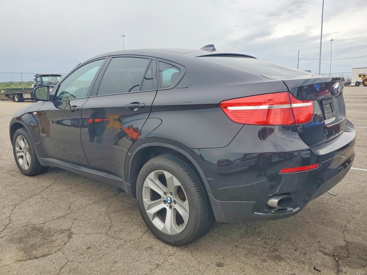 2012 BMW X6 VIN 5UXFG2C52CL781873 photo 2