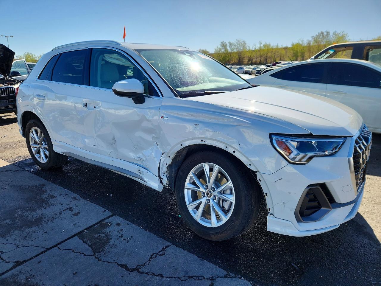 2024 Audi Q3 VIN WA1EECF30R1078175 photo 4