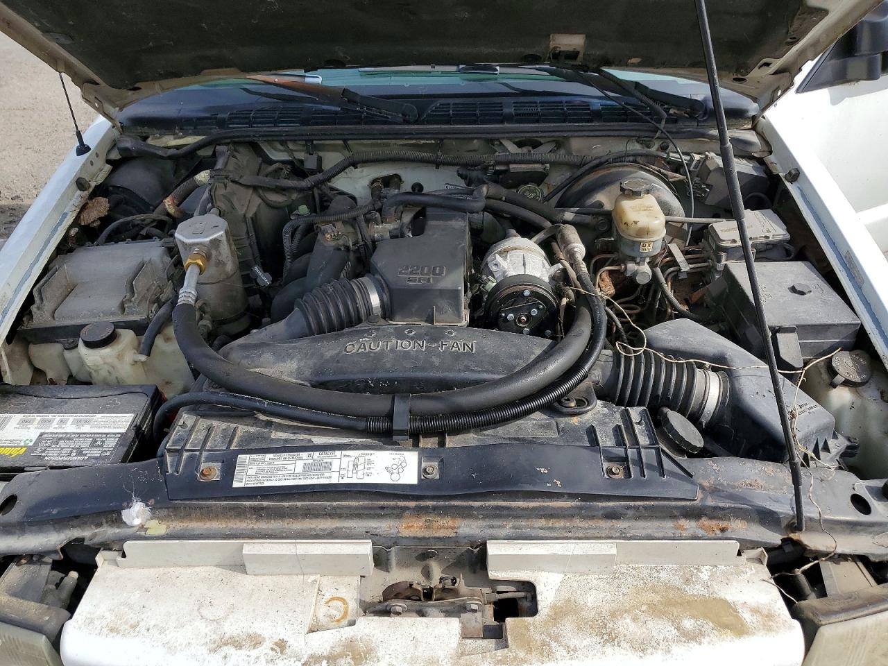 2000 GMC Sonoma VIN 1GTCS1440Y8188283 photo 11
