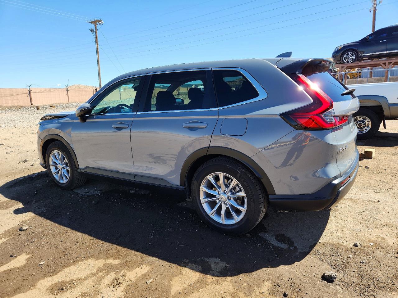 2023 Honda Crv VIN 2HKRS3H7XPH306768 photo 2