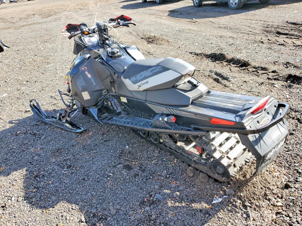 2017 SKID Renegad VIN 2BPSMXHH5HV000004 photo 3