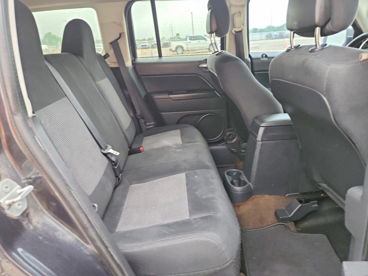 2015 Jeep Patriot VIN 1C4NJPBB3FD149627 photo 11